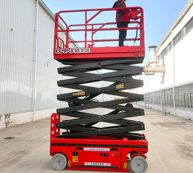 周口自行走移动式升降机